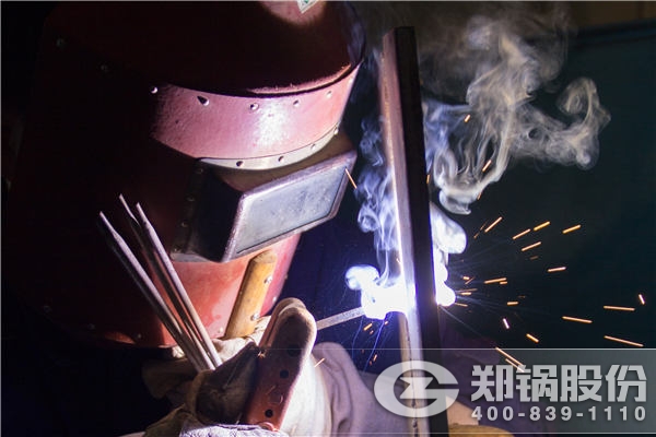 Z6尊龙凯时股份举办铆焊工技术比武竞赛