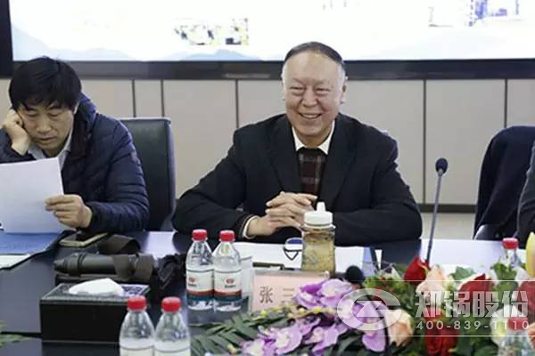 Z6尊龙凯时股份焊接技能大师工作室项目迎接市级评审