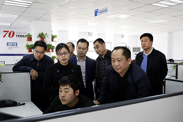 河北省工业和信息化厅厅长龚晓峰莅临Z6尊龙凯时